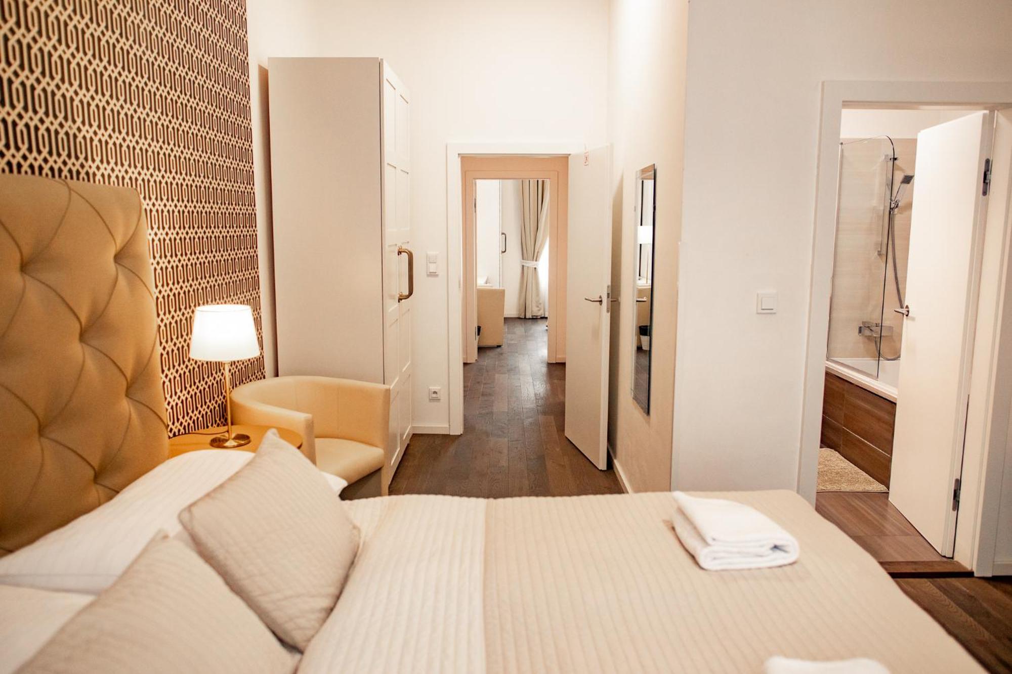 Luxury Modern Designed Oldtown Apartment Prague Ngoại thất bức ảnh